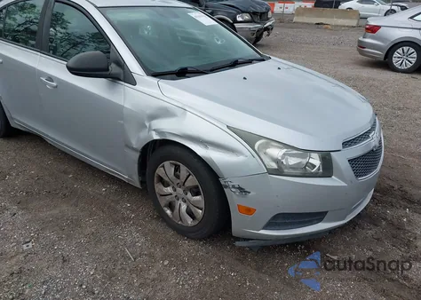 2013 Chevrolet Cruze Ls Auto z USA, uszkodzony, nr VIN 1G1PA5SH3D7281857